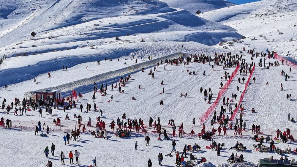 Denizli Kayak Merkezi, 150 bin ziyaretçiyle 2025 sezonunu zirvede tamamladı