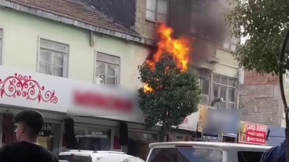  İkamet yangını korkuya neden oldu