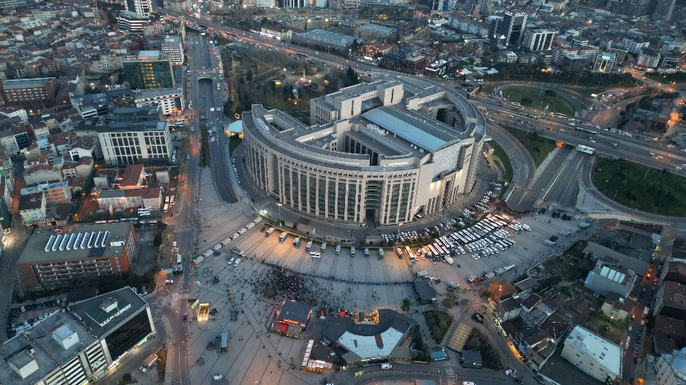 İstanbul Adalet Sarayı'nda Yoğun Güvenlik Önlemi