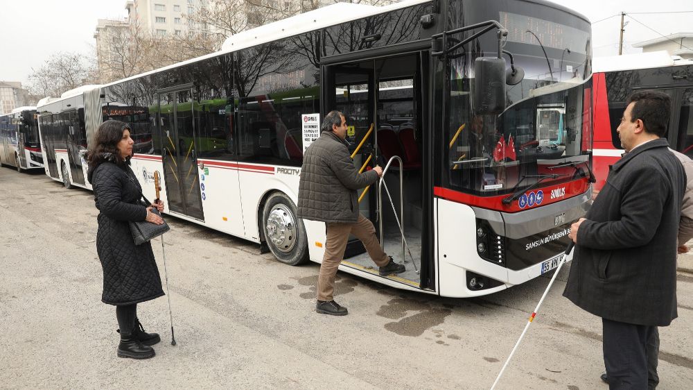 Samsun’da otobüslere engelliler için ‘ses ve görüntülü bilgilendirme sistemi’