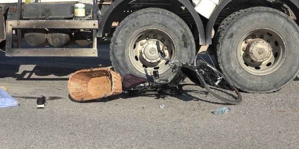 Antalya'da feci kaza beton mikserin altında kalan kadın hayatını kaybetti