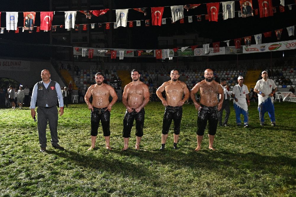 Antalya'da yağlı güreş heyecanı
