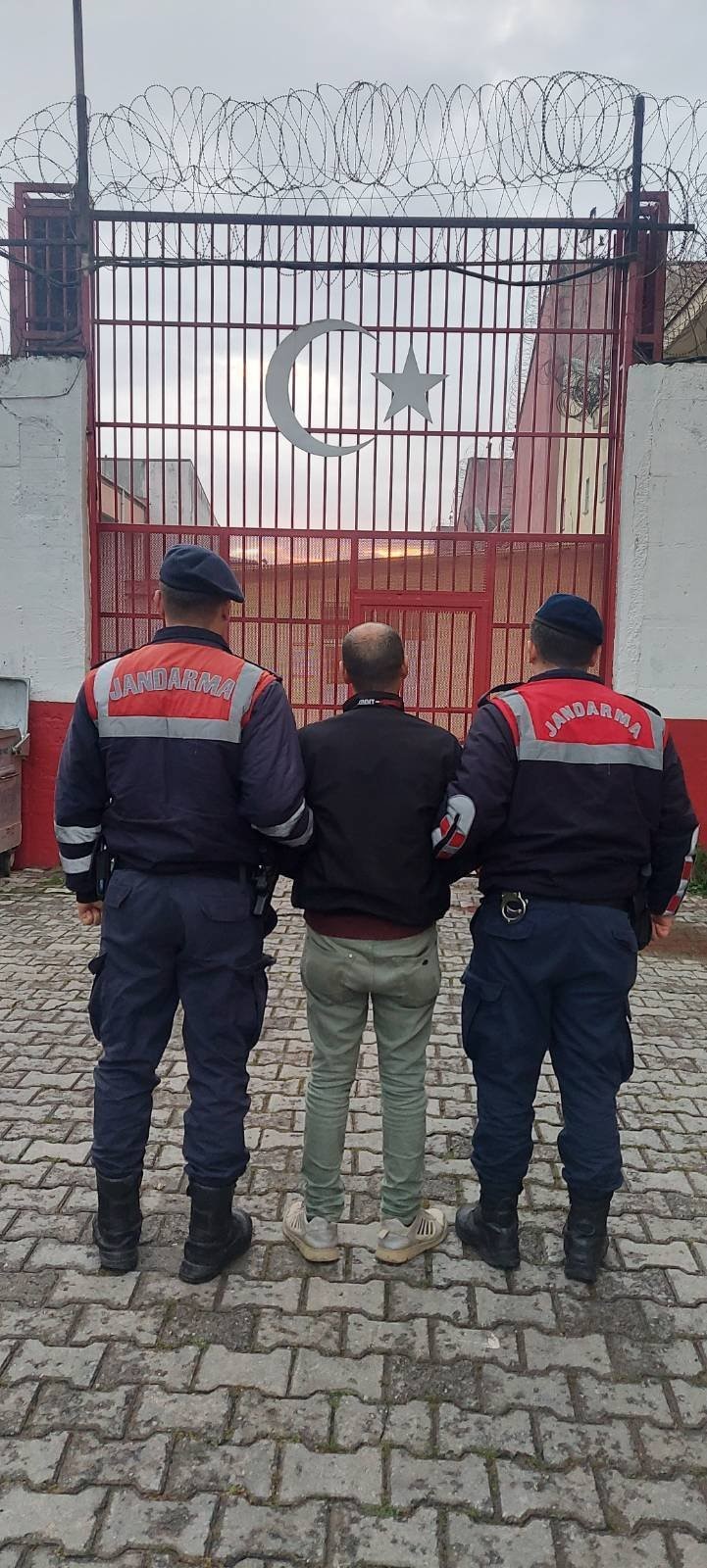 Aydın’da 1 günde 16 aranan şahıs yakalandı