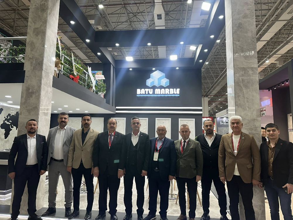 Başkan Kahraman'dan Marble İzmir Fuarı’nda Firmalara destek ziyareti