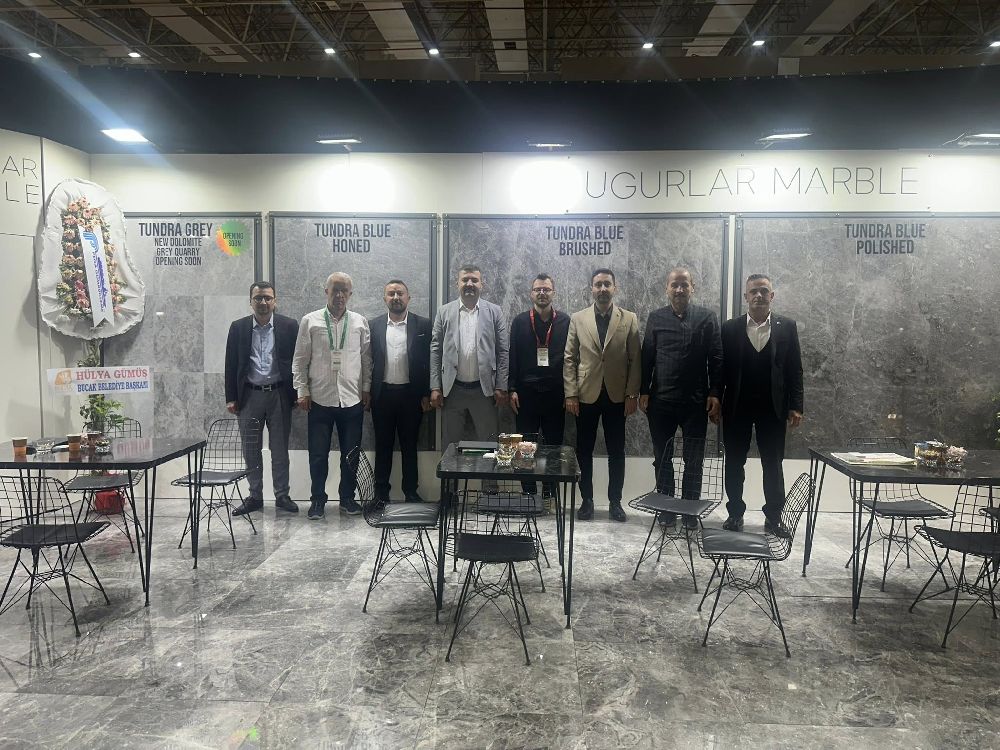 Başkan Kahraman'dan Marble İzmir Fuarı’nda Firmalara destek ziyareti