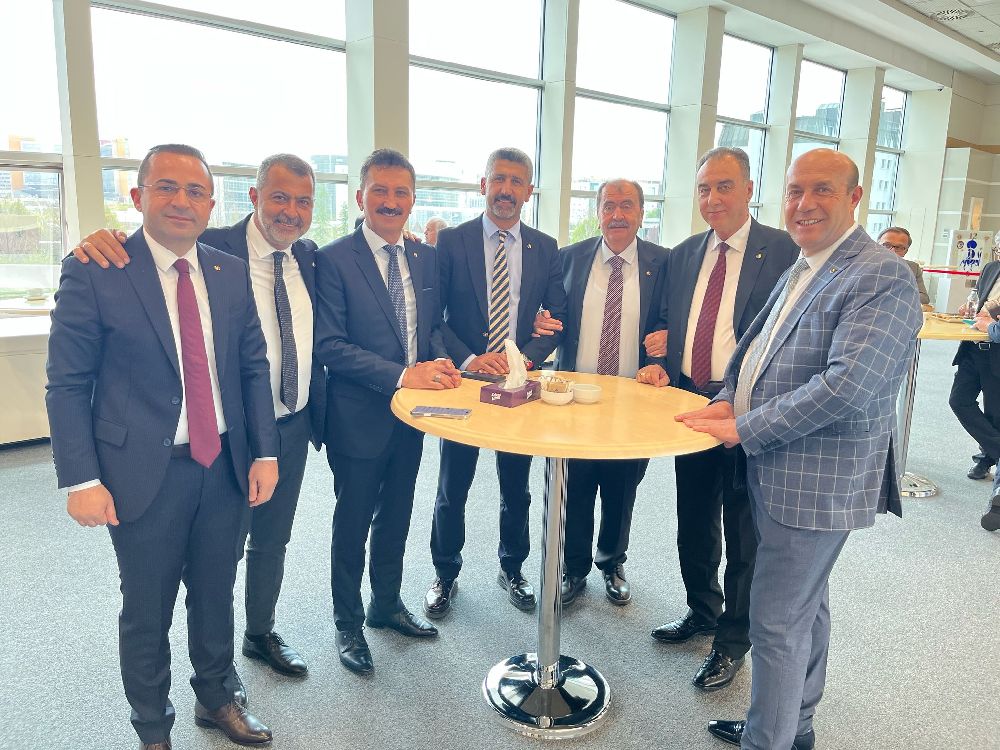 Bucak TSO Başkanı Meçikoğlu, TOBB toplantısında