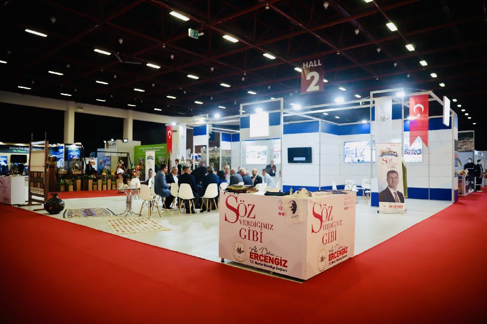 Burdur Belediyesi'ne Açık Hava Sinema projesiyle ödül