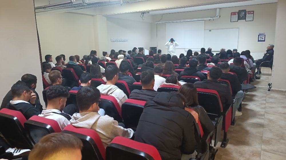 Burdur'da jandarmadan öğrencilere olay yeri eğitimi