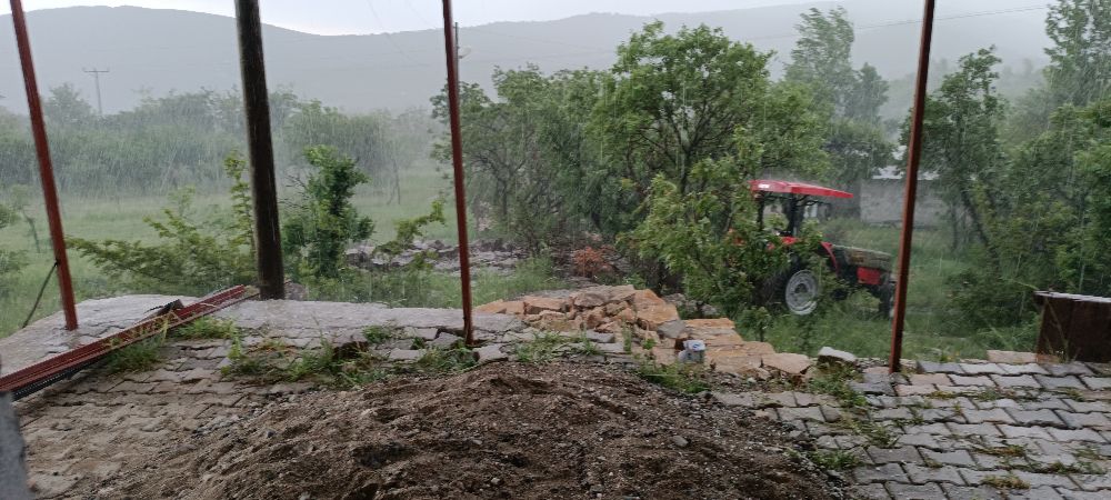 Diyarbakır Dicle'de dolu felaketi Ekinler büyük zarar gördü