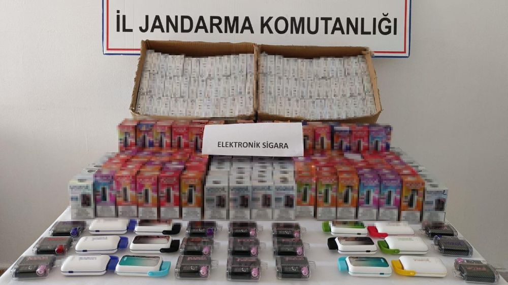 Gazipaşa'da 850 adet kaçak elektronik sigara ele geçirildi