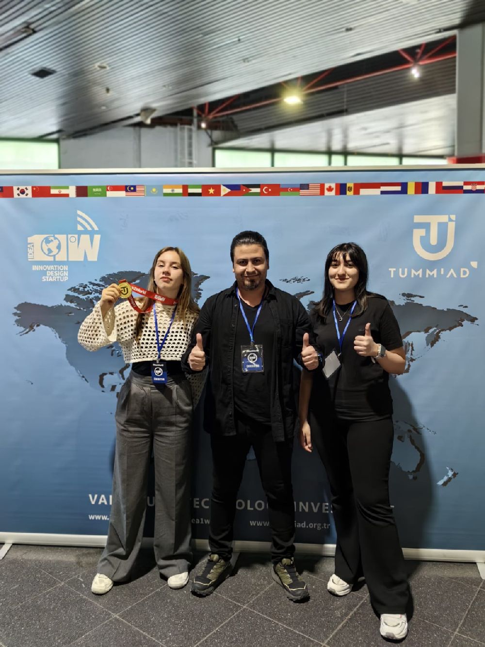 Gururumuz oldular Dünya birinciliği ile altın madalyayı getirdiler