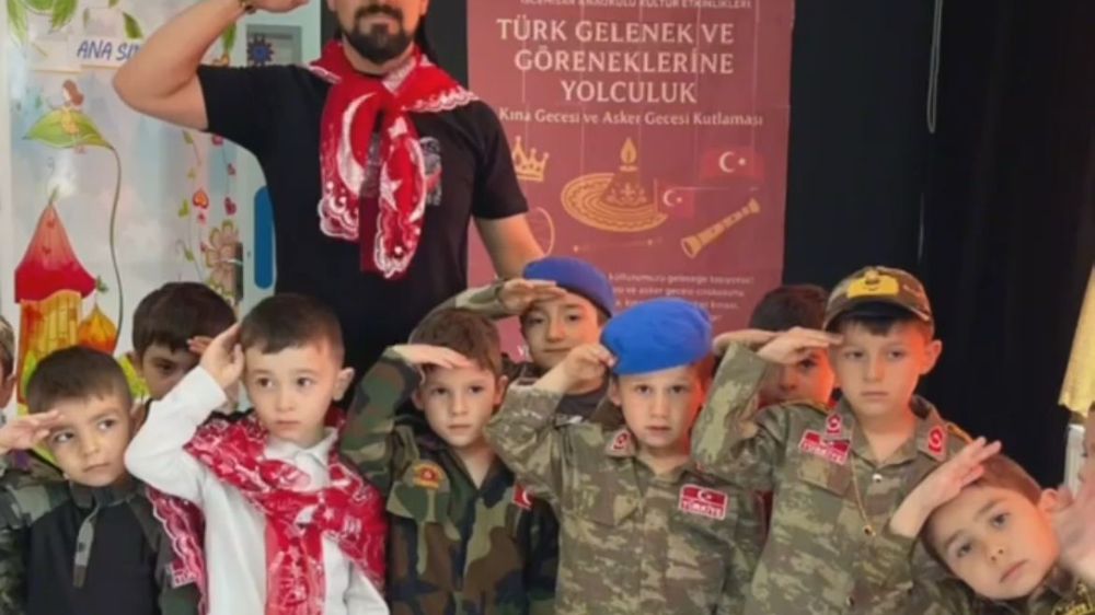  İscehisar Anaokulu’nda kına ve asker eğlencesi etkinliği