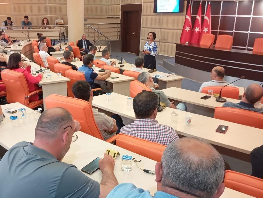 Kepez Belediyesi'nden personele kariyer ve kişisel gelişim eğitimi