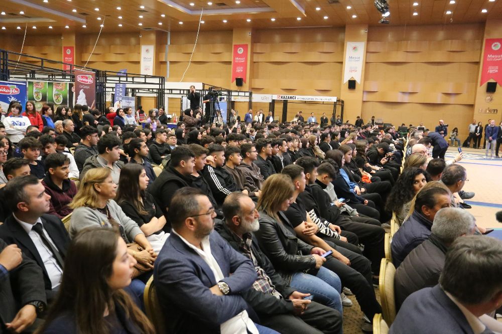 Kepez‘in Kariyer ve İstihdam Günleri başladı