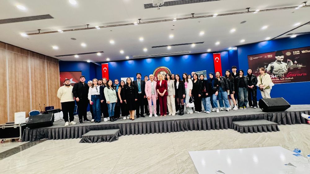 MAKÜ'de girişimcilik etkinliği Kemal Şahin öğrencilerle buluştu