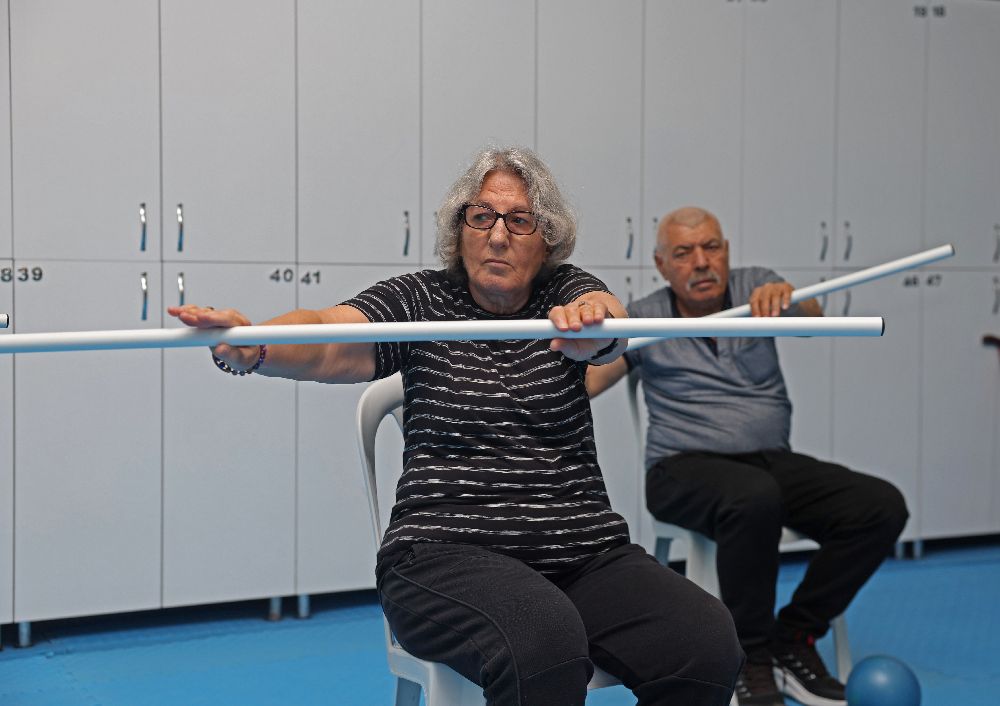 Parkinson hastaları sporla hayata bağlanıyor