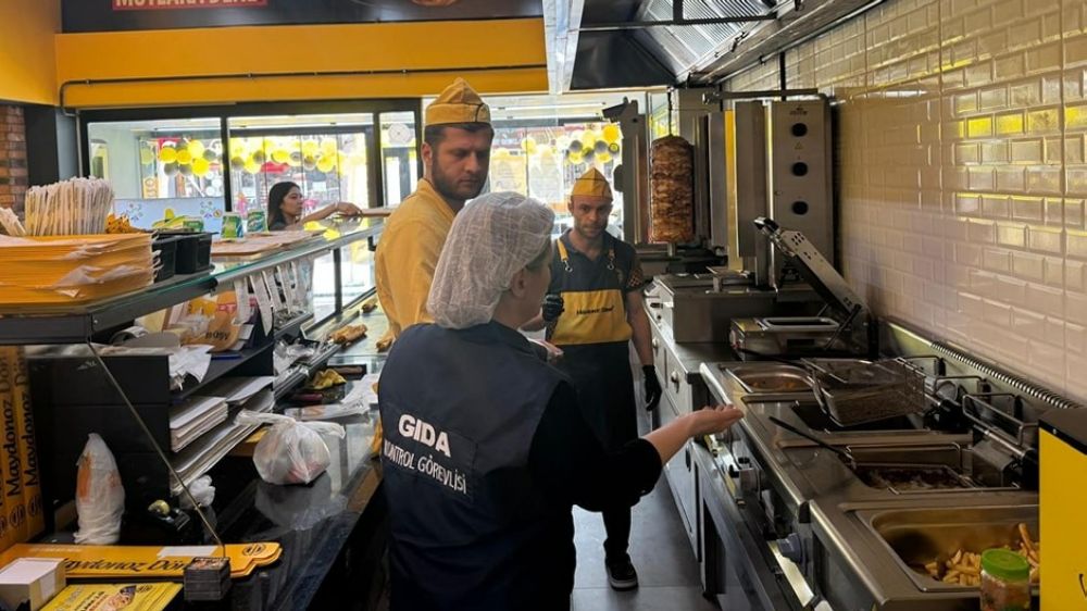 Afyonda 15 işletme mercek altında Ekiplerden sıkı denetim