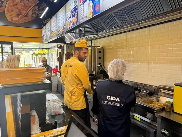 Afyonda 15 işletme mercek altında Ekiplerden sıkı denetim