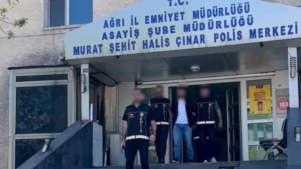 Ağrı'da hırsızlık suçlarından aranan 12 hükümlü yakalandı