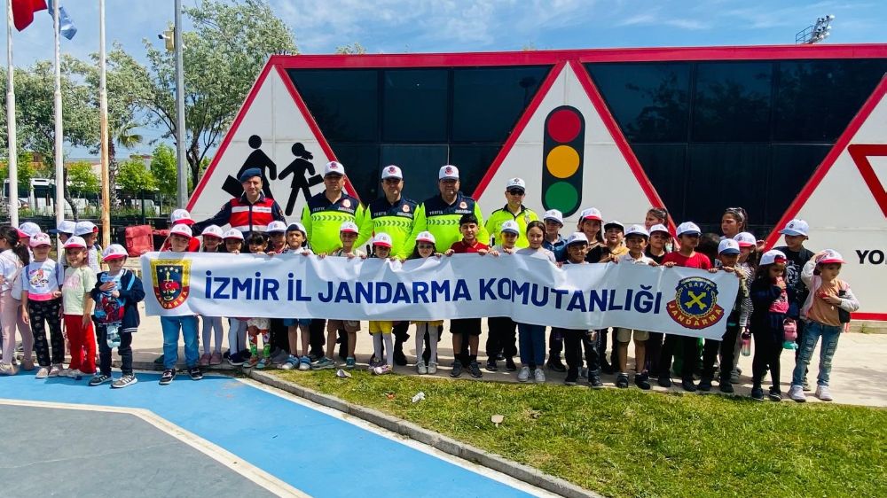 Aliağa’da Trafik Haftası kutlamaları