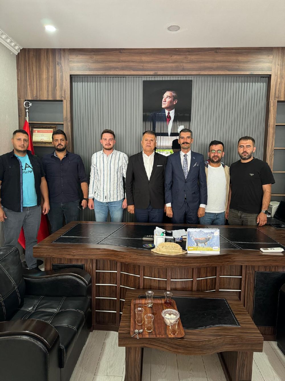 Anahtar Parti Bucak’ta ziyaretlerine devam ediyor