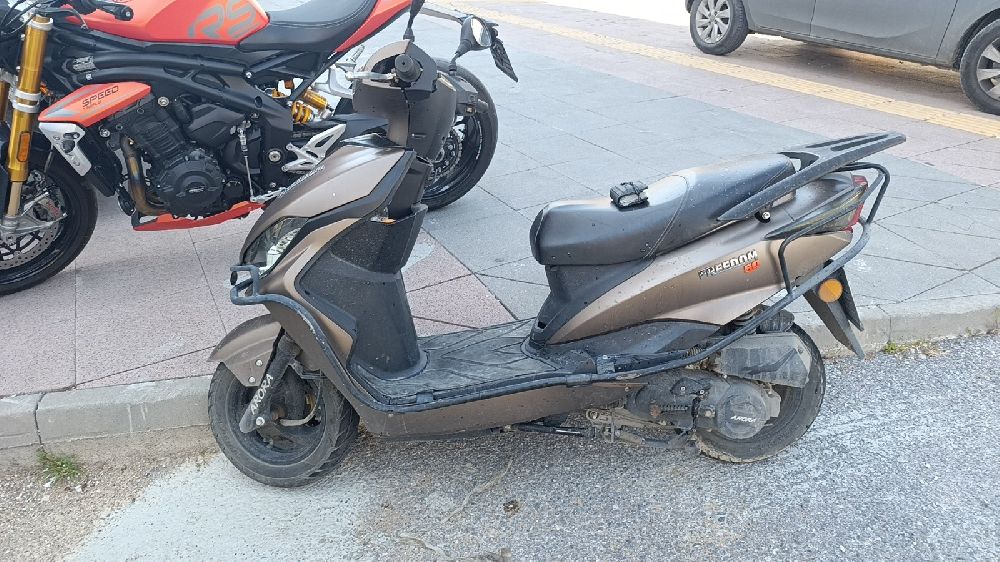 Antalya'da 20 dakikada 3 motosiklet kazası