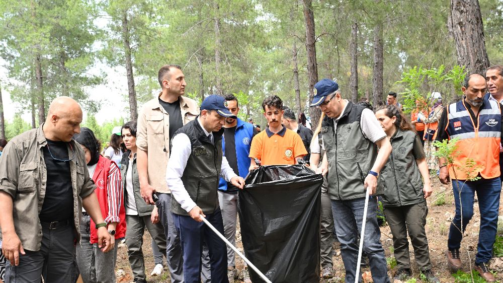 Antalya'da "Orman Benim" etkinliği gerçekleştirildi