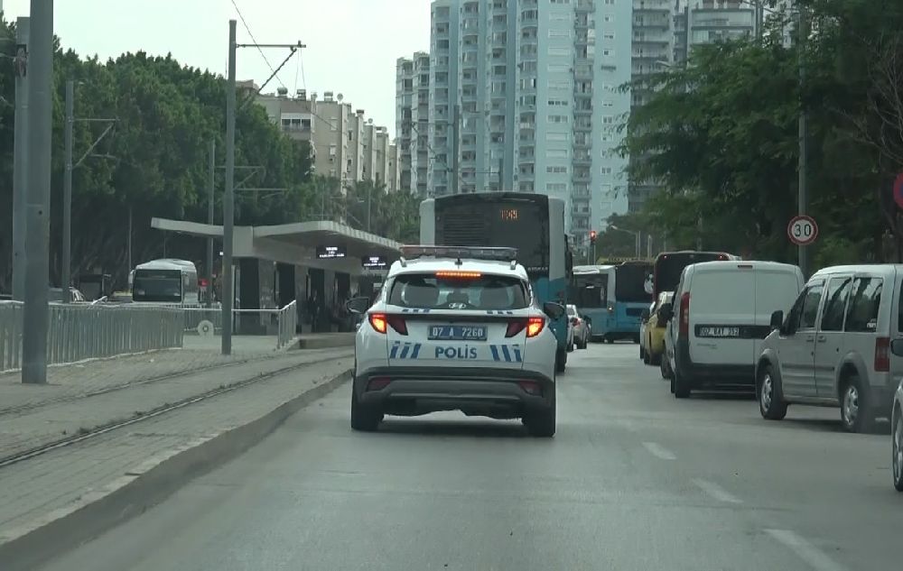 Antalya'da Rus turistin akıllı saati çalındı Bakın nasıl bulundu