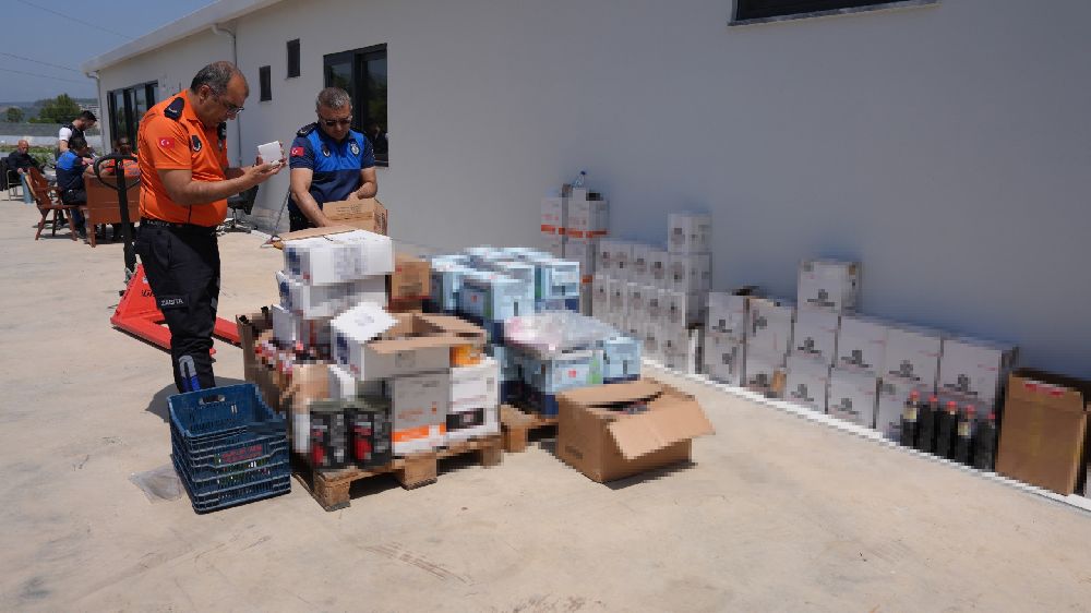 Antalya'da sahte etiketleme skandalı Gıda deposu mühürlendi
