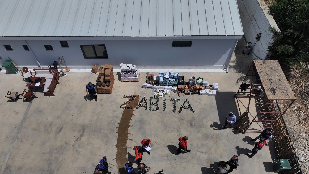 Antalya'da sahte etiketleme skandalı Gıda deposu mühürlendi