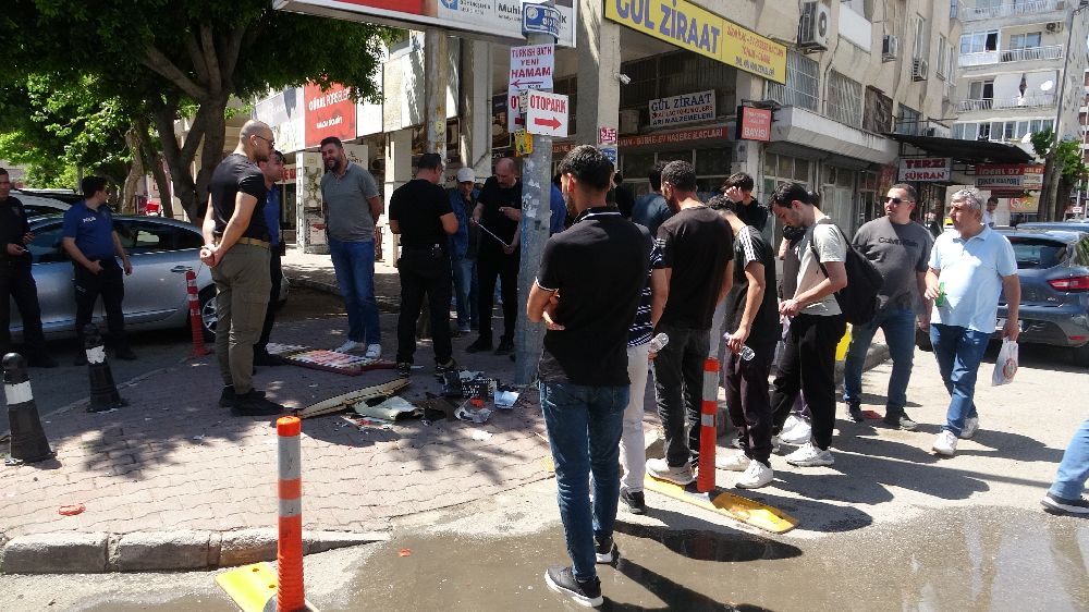 Antalya'da şüpheli çantadan bilgisayar klavyesi çıktı