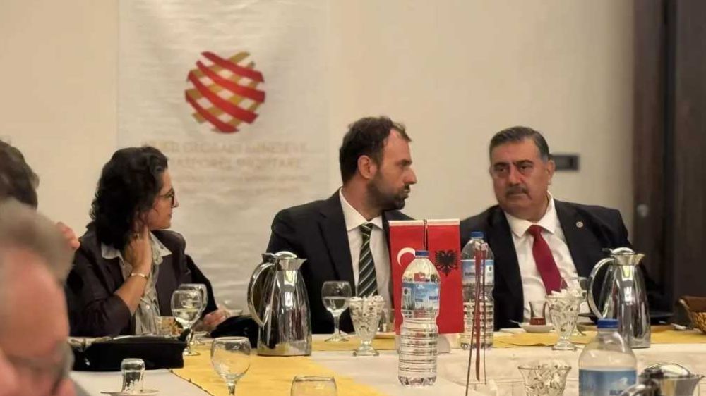 ARNİAD Yeni Dönem Etkinliğini Bursa'da Gerçekleştirdi