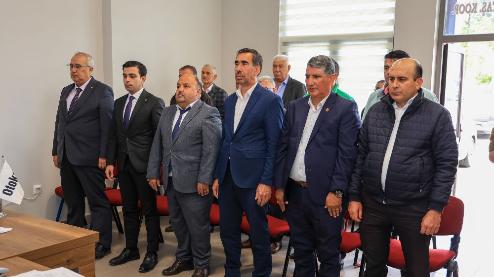 Başkan Arslan, Otobüsçüler ve Minibüsçüler Kooperatifi Genel Kuruluna katıldı