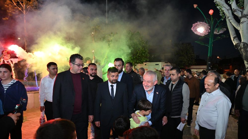 Başkan Başdeğirmen Gülcü Mahallesi'nde vatandaşlarla buluştu