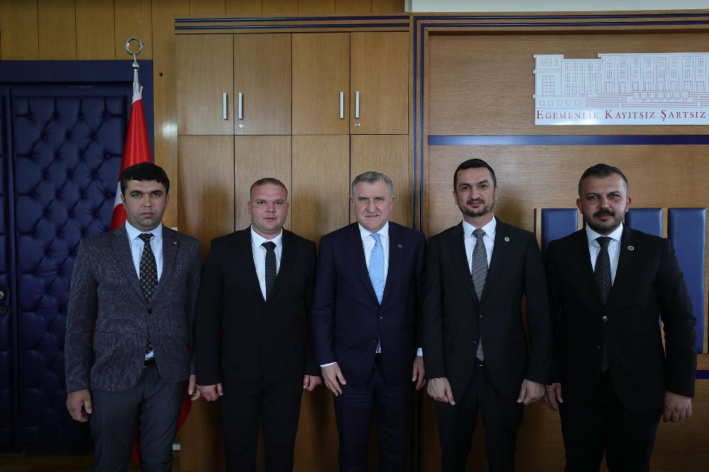 Başkan İlyas Delen Ankara'da! Spor salonu ve tesisler geliyor