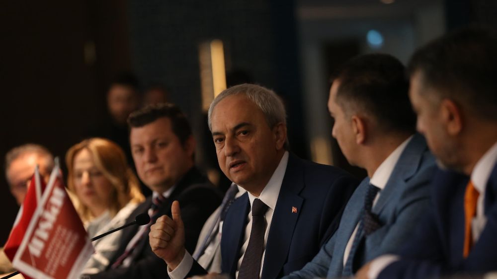 Başkan Kocagöz'den iş insanlarına 'Kepez'i birlikte yönetelim' çağrısı