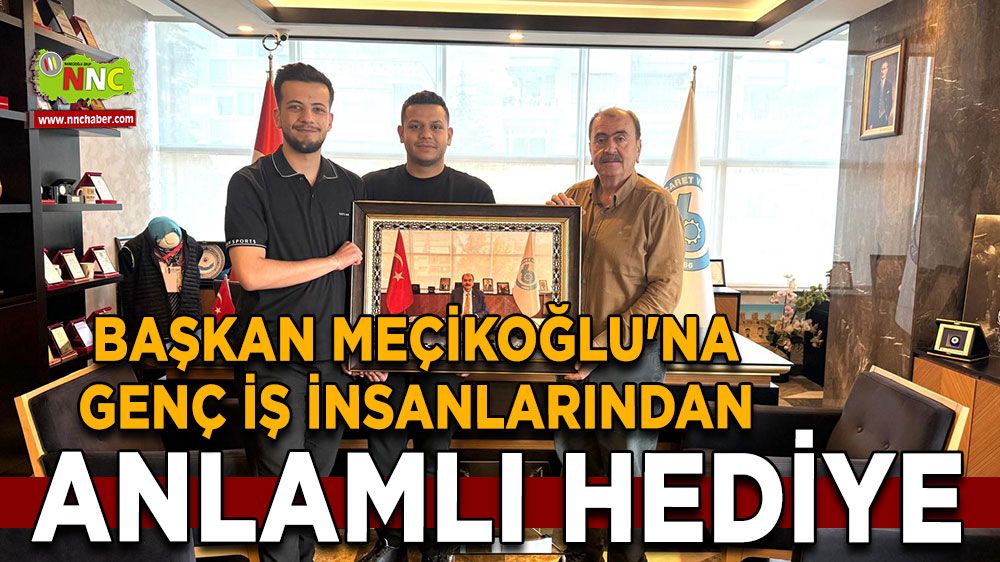 Başkan Meçikoğlu'na genç iş insanlarından anlamlı hediye