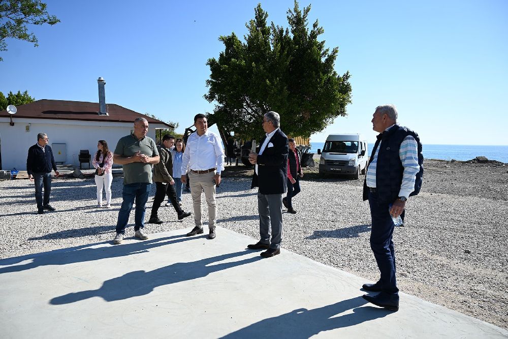 Başkan Topaloğlu ilçe genelindeki çalışmaları denetledi