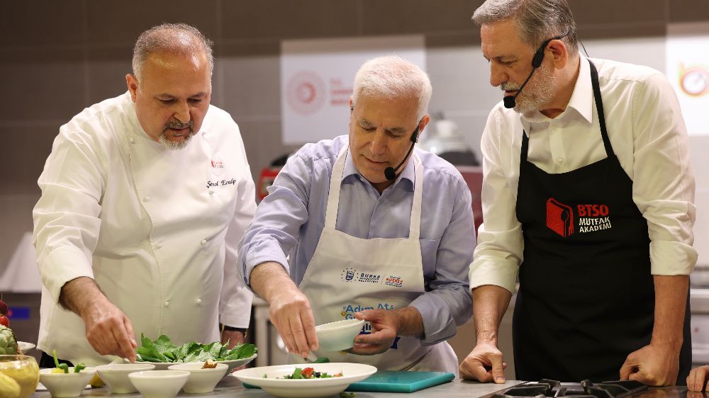Başkan ve eşi, obezite ile mücadele için mutfağa girdi
