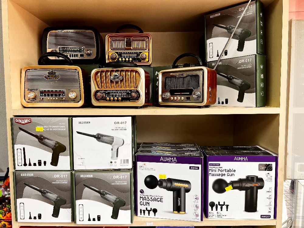 Bi Dolu AVM hizmete açıldı Açılışa özel büyük indirimler