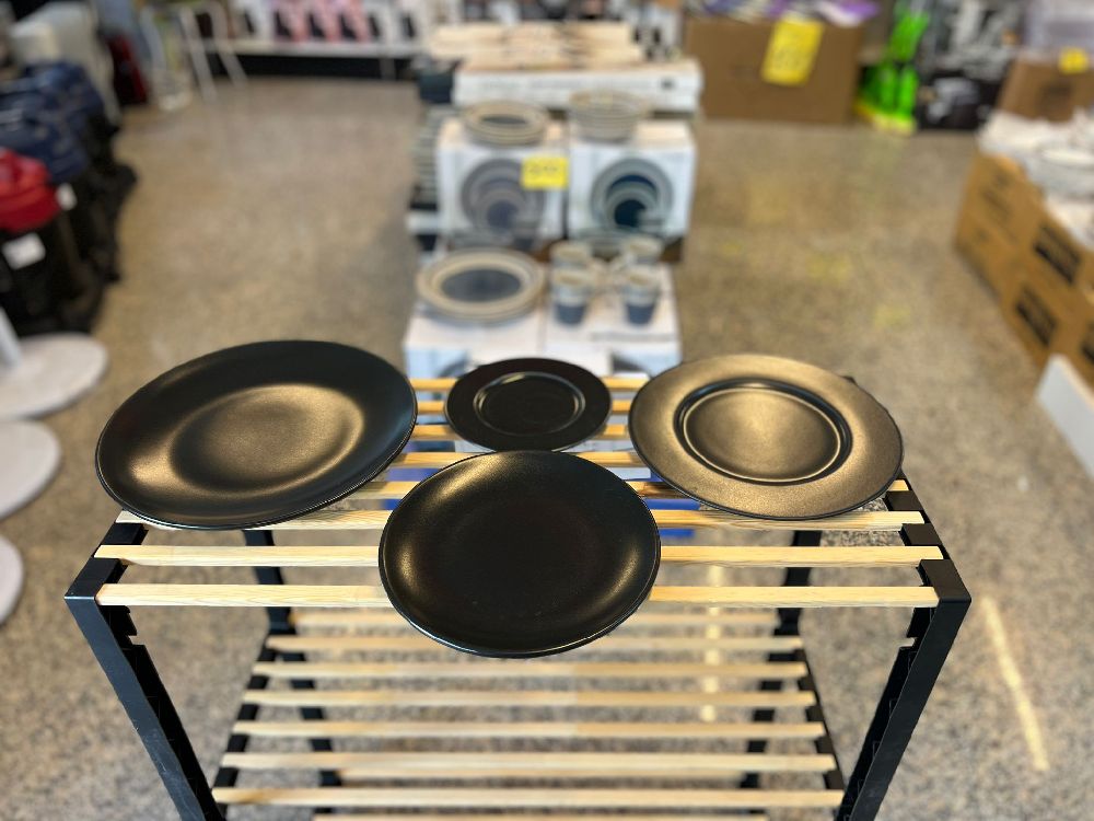 Bucak Gümrük Pazarı Anneler Günü'ne özel indirimler başladı!