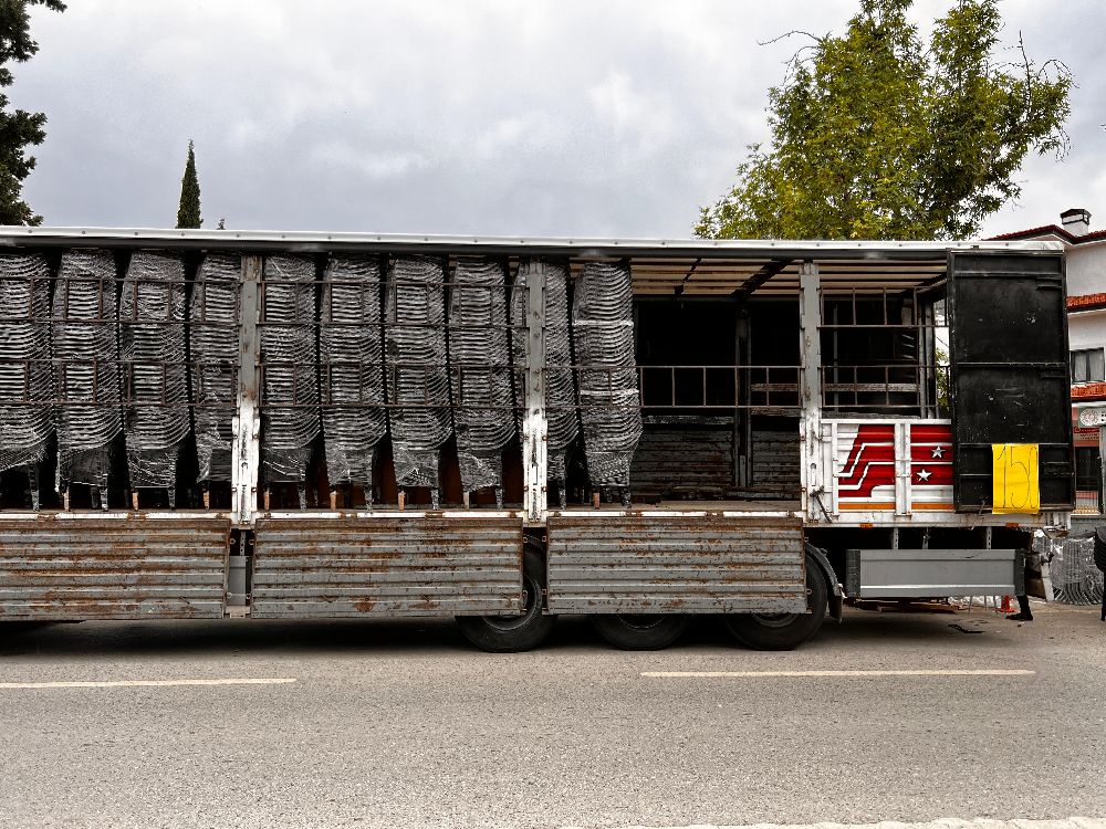 Bucak Gümrük Pazarına yoğun ilgi Kampanya beğeni topladı