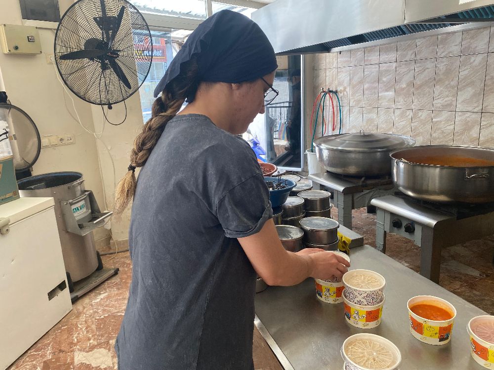 Bucak İşletme Fakültesi öğrencilerinden örnek hareket