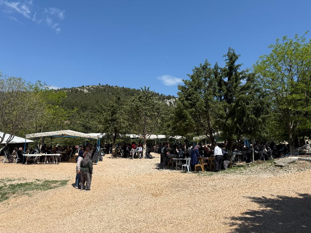 Bucak Susuz Köyü'nde Hıdırellez coşkusu! Hıdırıllez geleneği bozulmadı