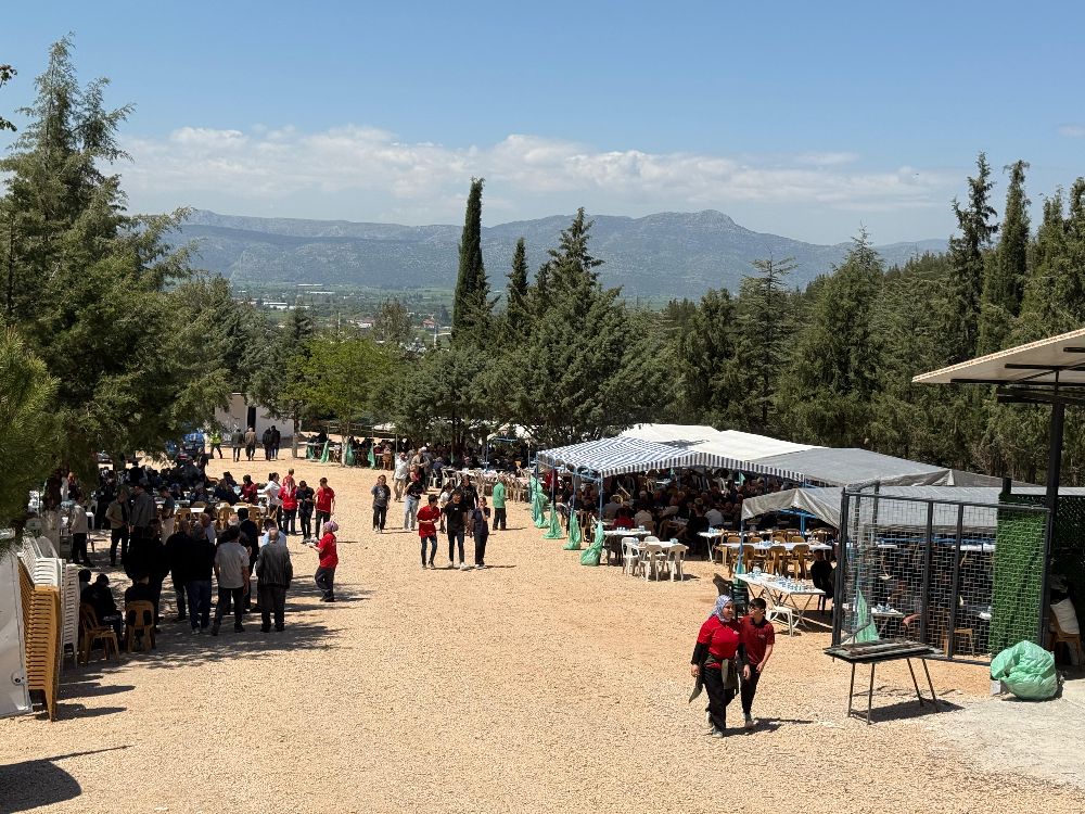 Bucak Susuz Köyü'nde Hıdırellez coşkusu! Hıdırıllez geleneği bozulmadı