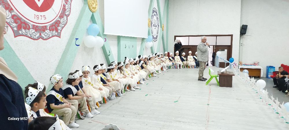 Bucak'ta 4-6 yaş Kur’an Kurslarının yıl sonu coşkusu