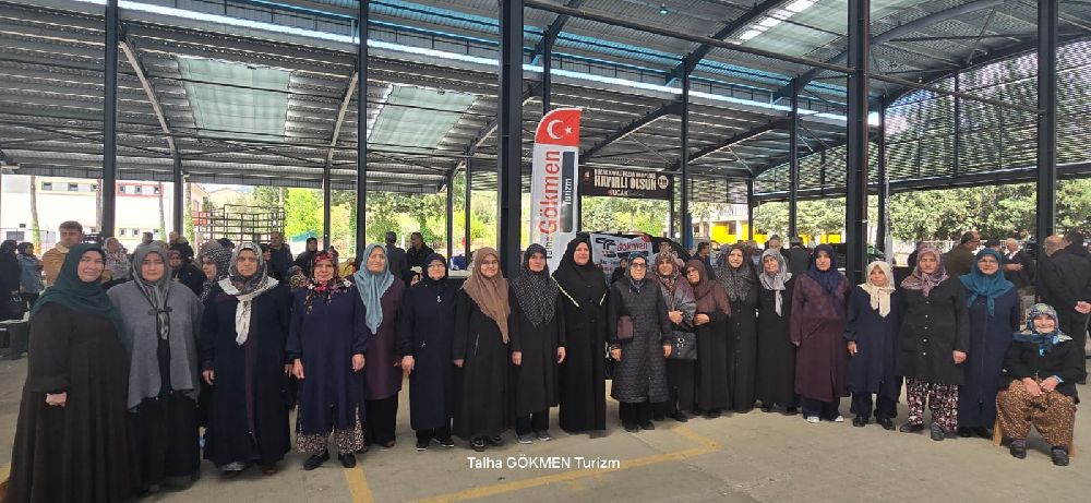 Bucak'tan Hac yolculuğu başladı 92 kişi dualarla uğurlandı