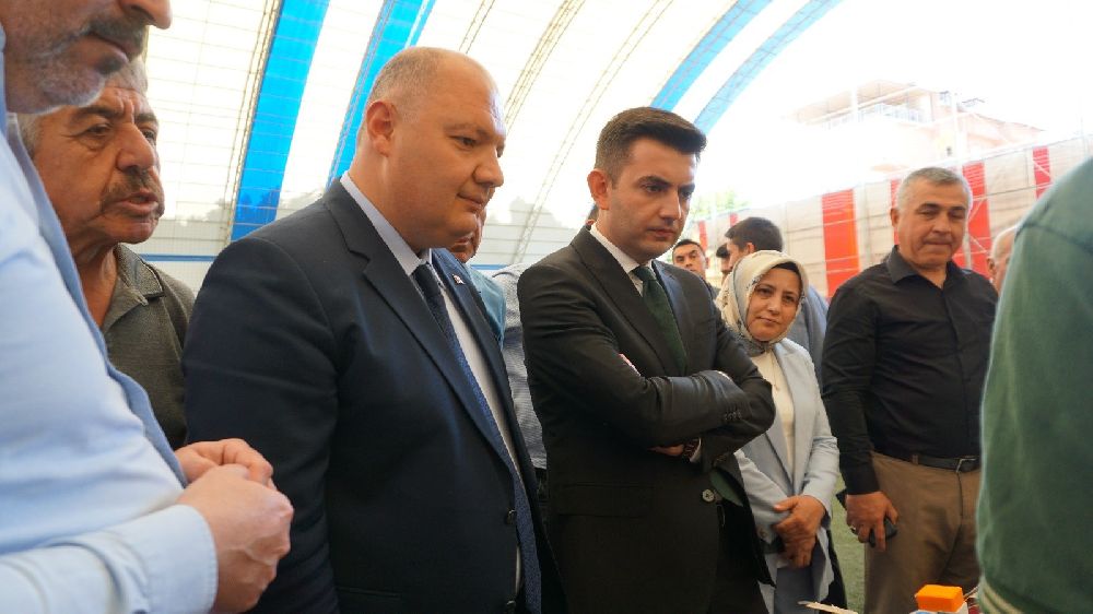 Burdur'da yıl boyu hazırlanan eserler sergilendi