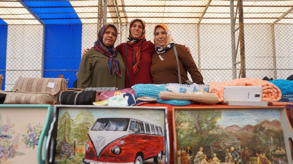 Burdur'da yıl boyu hazırlanan eserler sergilendi