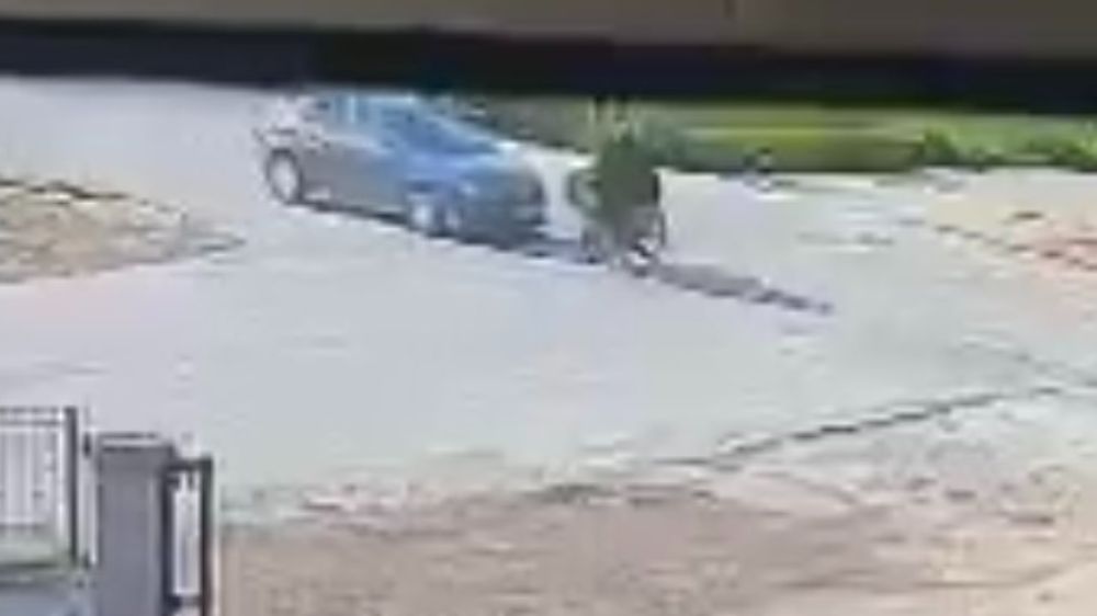 Bursa'da otomobil ile motosiklet çarpıştı: 2 yaralı
